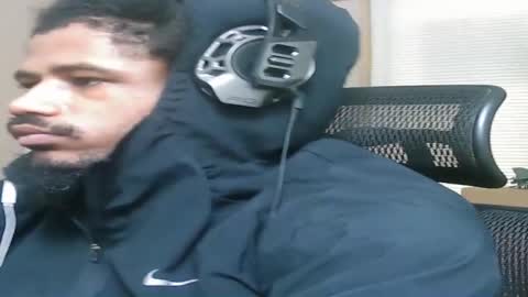 iamjohnny4u online show from December 15, 3:09 pm