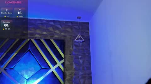 IAN CASTILLO online show from April 1, 11:12 am