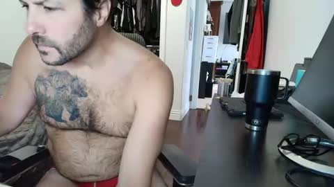 iandaman88 online show from January 13, 8:35 pm