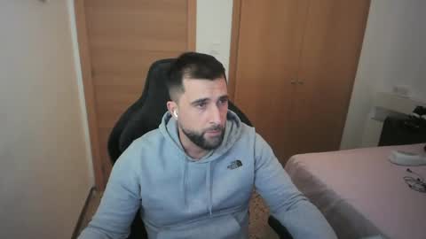 iberian_macho online show from December 19, 6:27 pm