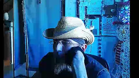 PMS online show from December 30, 9:08 pm