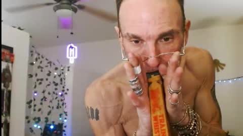 PMS online show from February 27, 4:09 am