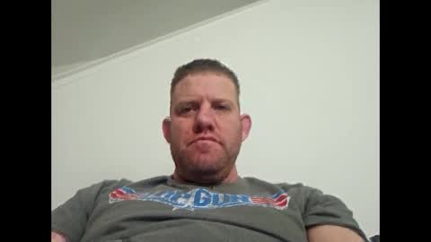 iceman198242 online show from December 13, 3:00 pm