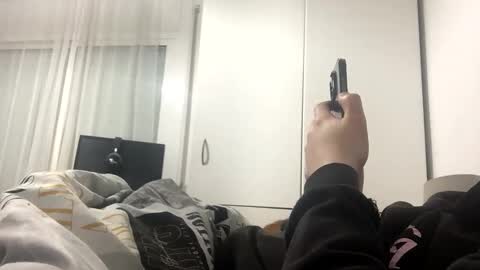 Snapshot of idkwhattowatch chatting on December 26, 1:21 pm idkwhattowatch online show from December 26, 1:21 pm