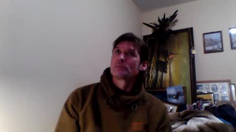 Snapshot of ifoundthegspot chatting on January 31, 9:48 am Darthmark420 online show from January 31, 9:48 am