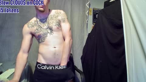 Snapshot of igetherwetter chatting on January 24, 4:48 am Amiri Roue online show from January 24, 4:48 am