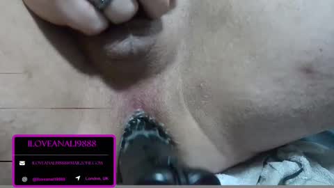 Snapshot of iloveanal1988 chatting on March 9, 7:12 am Iloveanale1988 online show from March 9, 7:12 am