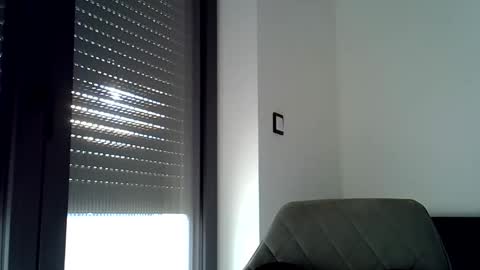 iloverimming1983 online show from November 19, 8:14 am