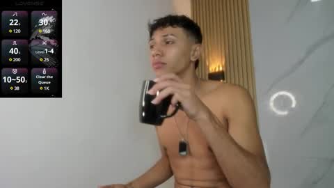 im_sebaslopez online show from December 30, 12:22 am