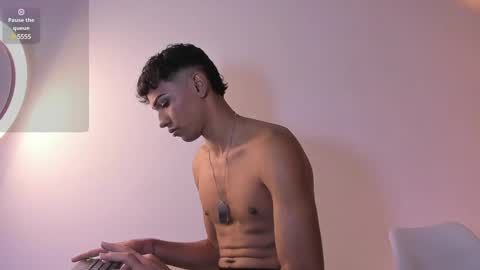 im_sebaslopez online show from January 25, 4:34 am