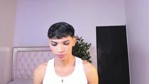 im_sebaslopez online show from March 12, 7:43 pm