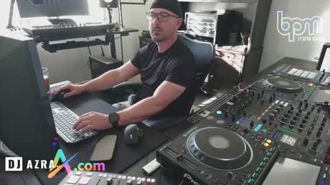 DJ Azra online show from January 31, 11:14 pm