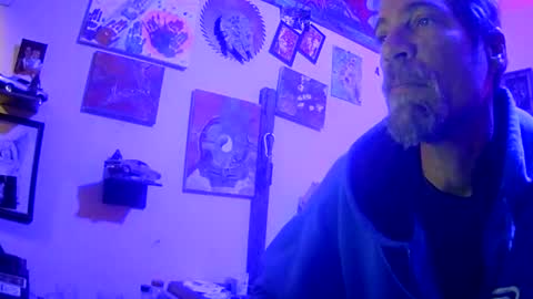 imtru online show from November 24, 2:40 pm