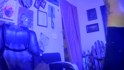 imtrue1980 online show from November 5, 1:24 pm