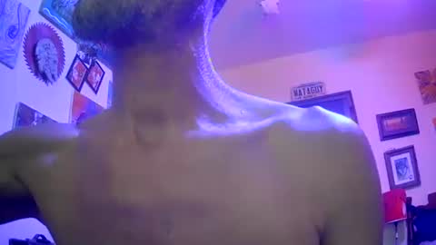 imtrue1980 online show from October 14, 8:49 pm