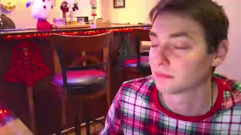 incognitocameltoe online show from December 9, 6:34 am