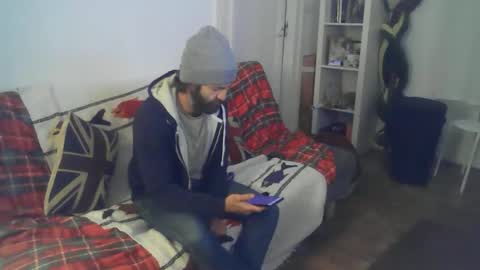 incrediblygood online show from December 1, 7:17 pm