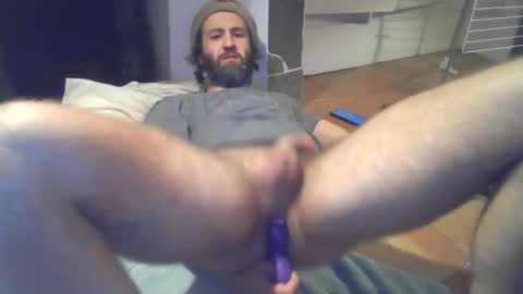 incrediblygood online show from November 29, 8:00 pm