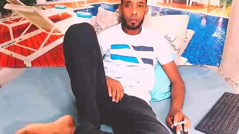 indianmagicmike69 online show from March 6, 6:38 pm