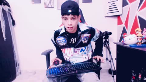 matias online show from January 25, 2:25 pm