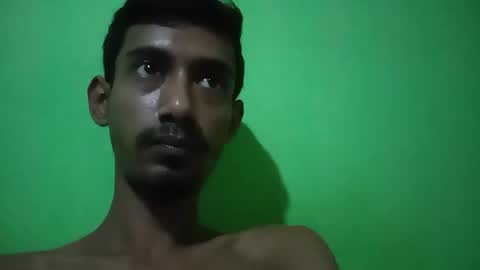 interne8famous online show from September 21, 10:48 am