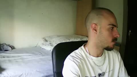 Isaac99c online show from September 29, 4:25 pm