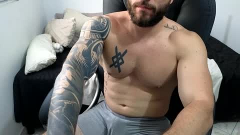 Isaac carter online show from March 13, 10:38 pm