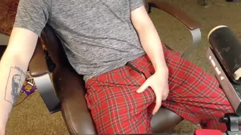 isaac online show from January 29, 3:26 pm