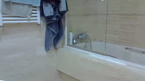 isd1969 online show from December 20, 11:21 am