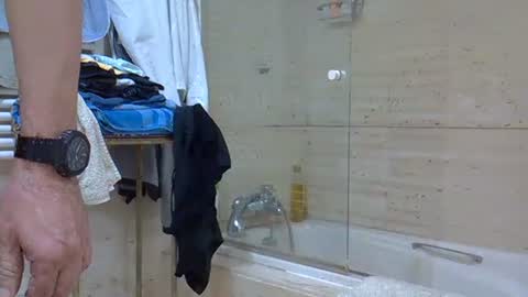 isd1969 online show from March 8, 12:50 pm