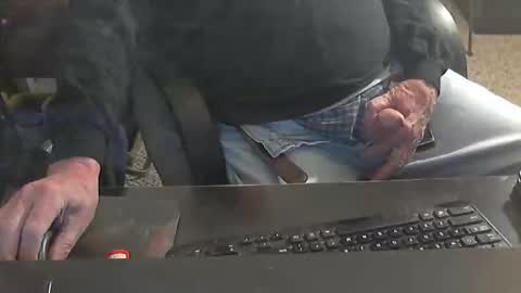 Duke online show from January 8, 4:01 pm