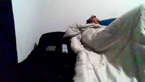 islandmaker online show from November 27, 11:25 am