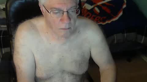 islesman22 online show from September 18, 9:44 am