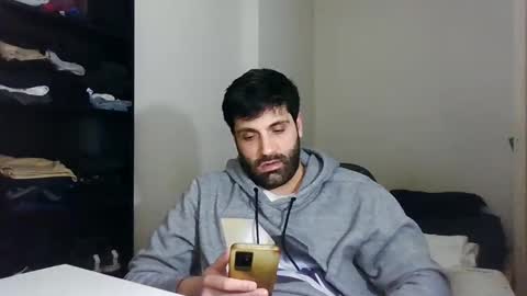 italianboybcn online show from January 11, 11:13 pm