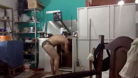 italiankingstripper online show from February 11, 11:44 pm