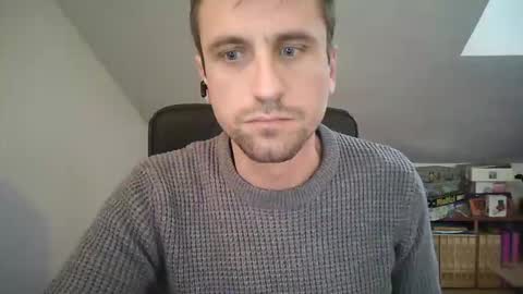 italiano116116 online show from December 15, 9:39 am