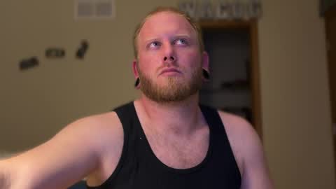 italianstlln515 online show from April 27, 3:03 am