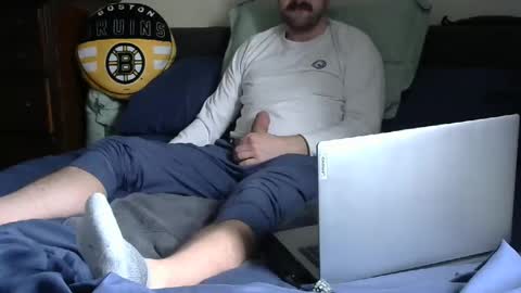 its me online show from February 2, 3:17 pm