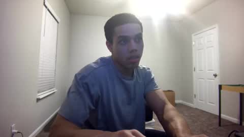 Snapshot of itstarzan chatting on December 20, 3:03 am TARZAN online show from December 20, 3:03 am