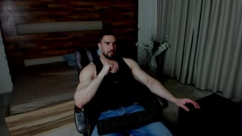 IvanHydee online show from April 21, 4:40 am