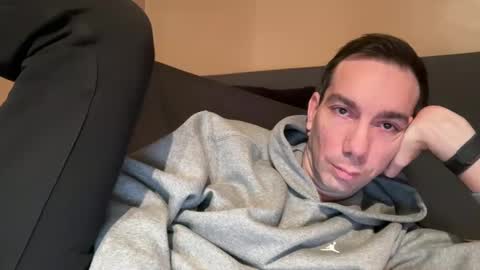 j_dc online show from February 22, 9:42 pm