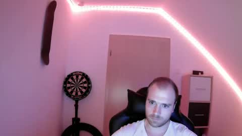 Snapshot of j_german783377 chatting on December 5, 6:13 pm here4y online show from December 5, 6:13 pm