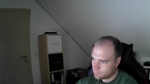 Snapshot of j_german783377 chatting on October 7, 11:25 am here4y online show from October 7, 11:25 am