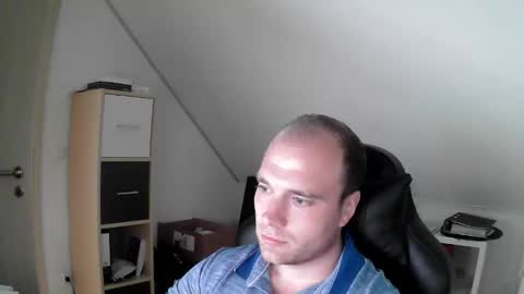 Snapshot of j_german783377 chatting on September 11, 8:57 am here4y online show from September 11, 8:57 am