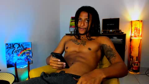 Snapshot of jaacksn chatting on January 17, 2:39 am jaacksn online show from January 17, 2:39 am