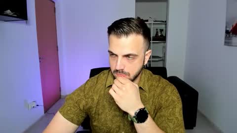 Snapshot of jace_thorne chatting on September 26, 6:05 pm Jace online show from September 26, 6:05 pm