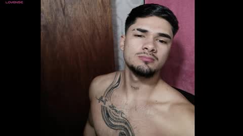    online show from March 3, 11:06 am