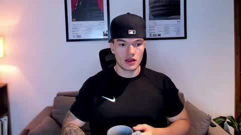 Jack J online show from October 22, 10:41 am