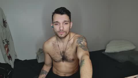 Snapshot of jackdesfeux chatting on February 14, 9:03 am Jack online show from February 14, 9:03 am