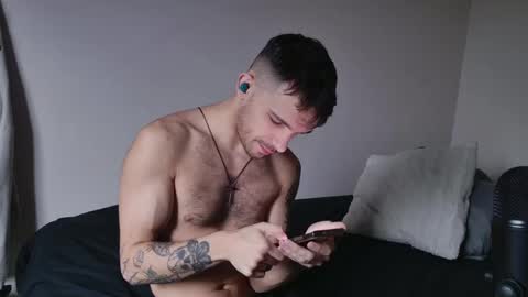 Snapshot of jackdesfeux chatting on March 4, 6:18 pm Jack online show from March 4, 6:18 pm